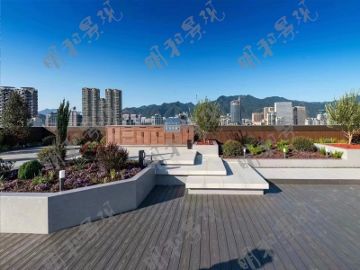 遠(yuǎn)離城市喧囂，只需要一個(gè)屋頂花園